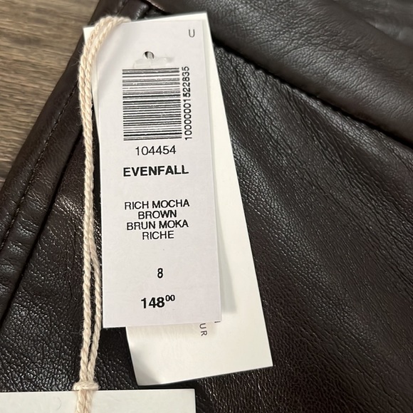 Aritzia Evenfall Low Rise Vegan Leather Pants SEPTEMBER MOVE OUT SALE (tag sz 8) - Picture 4 of 8